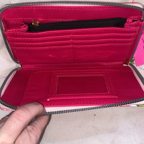 NWT Betsey Johnson Wallet/Wristlet Clutch - Picture 9 of 13
